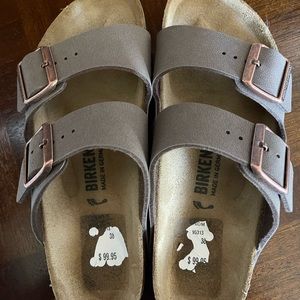 Make an offer. New Birkenstock’s will go to Goodwill tomorrow 6/20